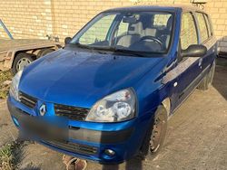 Blau Gebraucht 2005 Renault Clio II Kleinwagen | 1.399 €