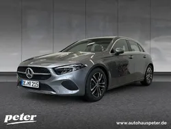 Metalliclack mountaingrau Gebraucht 2025 Mercedes A180 Progressive Limousine | 35.470 € (Teuer)