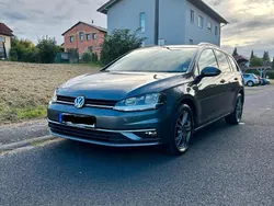 Grau Gebraucht 2017 VW Golf VII Comfortline Kombi | 7.900 € (Fairer Preis)