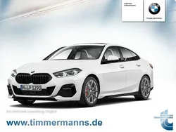 Weiß Gebraucht 2024 BMW 220 M Sport Coupé | 37.530 € (Fairer Preis)