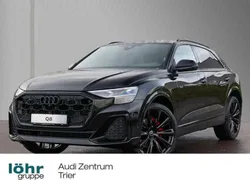 Mythosschwarz metallic Gebraucht 2024 Audi Q8 Ambiente SUV | 101.990 €
