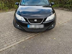 Schwarz Gebraucht 2011 Seat Ibiza ST Sport Kombi | 5.200 € (Fairer Preis)