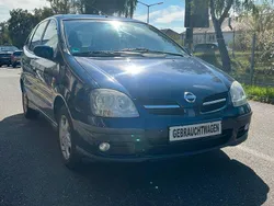 Blau Gebraucht 2005 Nissan Almera Tino Acenta+ Van / Kleinbus | 3.400 € (Etwas zu teuer)