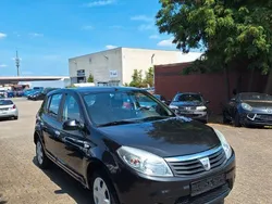 Gebraucht 2009 Dacia Sandero Lauréate Kleinwagen | 1.899 € (Fairer Preis)