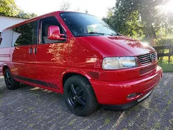 Rot Gebraucht 1997 VW T4 Van | 10.800 €