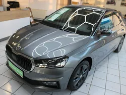 Grau Gebraucht 2023 Skoda Fabia Style Limousine | 29.600 €