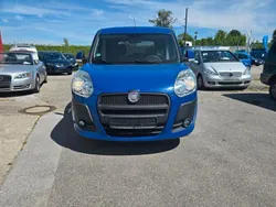 Blau Gebraucht 2011 Fiat Doblò Dynamic Van / Kleinbus | 4.449 € (Guter Preis)