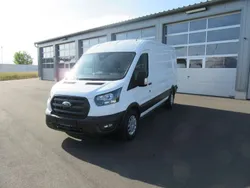 Frostweiß Gebraucht 2022 Ford Transit Trend Van / Kleinbus | 37.900 €