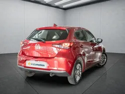 Rot Gebraucht 2022 Mazda 2 Kleinwagen | 17.349 € (Fairer Preis)