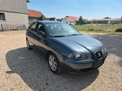 Grau Gebraucht 2005 Seat Ibiza Kleinwagen | 2.490 € (Etwas zu teuer)