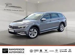 Grau (mondsteingrau) Gebraucht 2022 VW Passat Alltrack Kombi | 26.390 € (Fairer Preis)