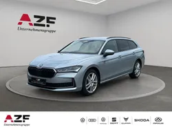 Silber Gebraucht 2024 Skoda Superb Selection Kombi | 38.690 € (Etwas zu teuer)