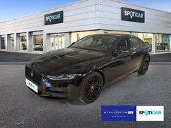 Schwarz Gebraucht 2021 Jaguar XE S Limousine | 27.450 € (Fairer Preis)