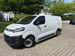 Lackierung weiss icy/typ ausse Gebraucht 2023 Citroën Jumpy Van / Kleinbus | 24.980 € (Guter Preis)