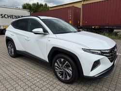 Weiß Gebraucht 2021 Hyundai Tucson SUV | 19.990 € (Etwas zu teuer)