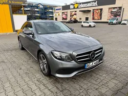 Gebraucht 2019 Mercedes E450 Avantgarde Limousine | 34.490 € (Superpreis)