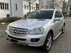 Silber Gebraucht 2006 Mercedes ML280 SUV | 12.700 €