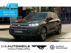Grenadillschwarz metallic Gebraucht 2024 VW Touareg Style SUV | 75.690 € (Teuer)