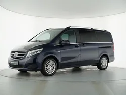 Cavansitblau metallic Gebraucht 2016 Mercedes V220 Van / Kleinbus | 38.889 € (Etwas zu teuer)