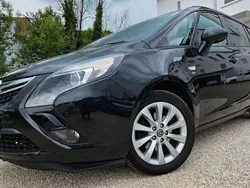 Grau Gebraucht 2015 Opel Zafira Tourer Van / Kleinbus | 6.600 € (Guter Preis)