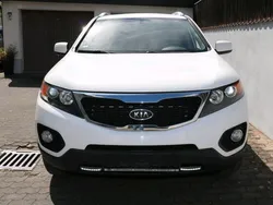Weiß Gebraucht 2010 Kia Sorento SUV | 7.000 €