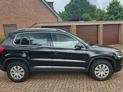 Schwarz Gebraucht 2015 VW Tiguan LOUNGE SUV | 12.800 € (Superpreis)