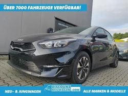 Black pearl Neu 2025 Kia Ceed Gold Limousine | 24.790 € (Etwas zu teuer)