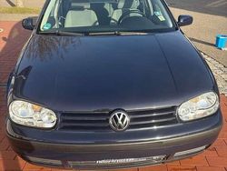 Blau Gebraucht 2003 VW Golf IV Ocean Limousine | 1.990 € (Fairer Preis)