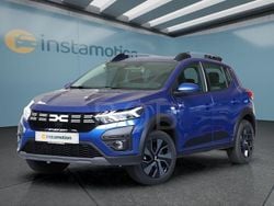 Blau Gebraucht 2025 Dacia Sandero Stepway Kleinwagen | 18.399 € (Fairer Preis)