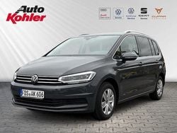 Delfingrau metallic Gebraucht 2024 VW Touran Comfortline Van / Kleinbus | 32.380 € (Guter Preis)