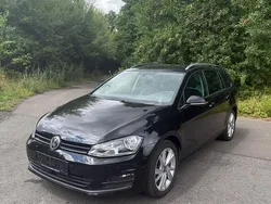 Schwarz Gebraucht 2015 VW Golf VII Kombi | 8.800 € (Guter Preis)