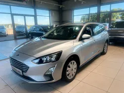 Silber Gebraucht 2020 Ford Focus Trend Kombi | 13.490 € (Fairer Preis)