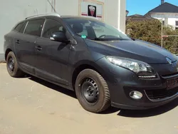 Grau Gebraucht 2013 Renault Mégane GrandTour Dynamique Kombi | 2.200 €