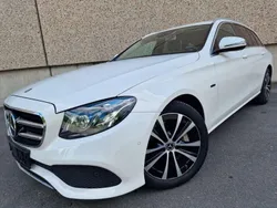 Weiß Gebraucht 2020 Mercedes E300 Kombi | 23.990 € (Superpreis)