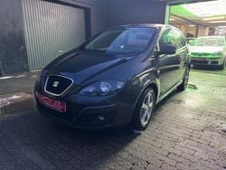 Grau Gebraucht 2010 Seat Altea Stylance Limousine | 4.990 € (Etwas zu teuer)