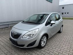 Silber Gebraucht 2013 Opel Meriva Active Van / Kleinbus | 6.950 € (Fairer Preis)