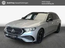 Grau Gebraucht 2024 Mercedes E220 Advanced Kombi | 57.700 €