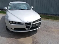Silber Gebraucht 2005 Alfa Romeo 159 Limousine | 1.450 € (Guter Preis)