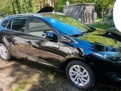 Schwarz Gebraucht 2016 Renault Mégane GrandTour Kombi | 5.750 € (Guter Preis)