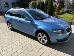 Blau Gebraucht 2013 Skoda Octavia Elegance Kombi | 9.990 € (Fairer Preis)
