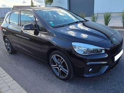 Schwarz Gebraucht 2017 BMW 218 Advantage Van / Kleinbus | 12.900 € (Guter Preis)