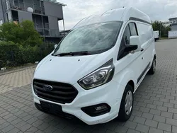Weiß Gebraucht 2020 Ford Transit Custom Van / Kleinbus | 14.980 €