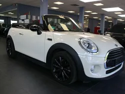 Weiß Gebraucht 2018 Mini Cooper Cabriolet Chili Cabrio | 16.980 € (Fairer Preis)