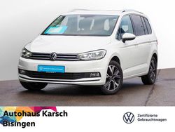 Weiß Gebraucht 2022 VW Touran Highline Van / Kleinbus | 31.890 € (Etwas zu teuer)