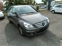 Grau Gebraucht 2011 Mercedes B160 Van / Kleinbus | 2.450 € (Superpreis)