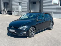 Schwarz Gebraucht 2018 VW Golf VII Join Limousine | 12.599 € (Guter Preis)