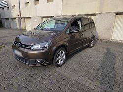 Braun Gebraucht 2011 VW Touran Style Van / Kleinbus | 6.999 € (Fairer Preis)
