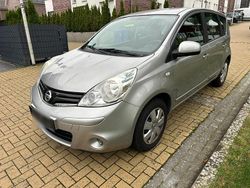 Silber Gebraucht 2009 Nissan Note Acenta Van / Kleinbus | 2.799 € (Guter Preis)