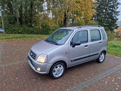 Silber Gebraucht 2005 Suzuki Wagon R+ Style Kombi | 2.000 € (Teuer)