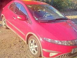 Rot Gebraucht 2006 Honda Civic Coupé | 4.500 €